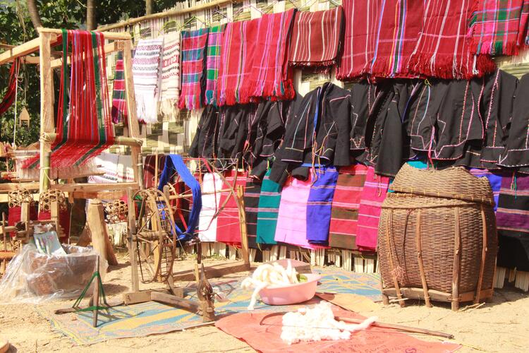 ပုံ